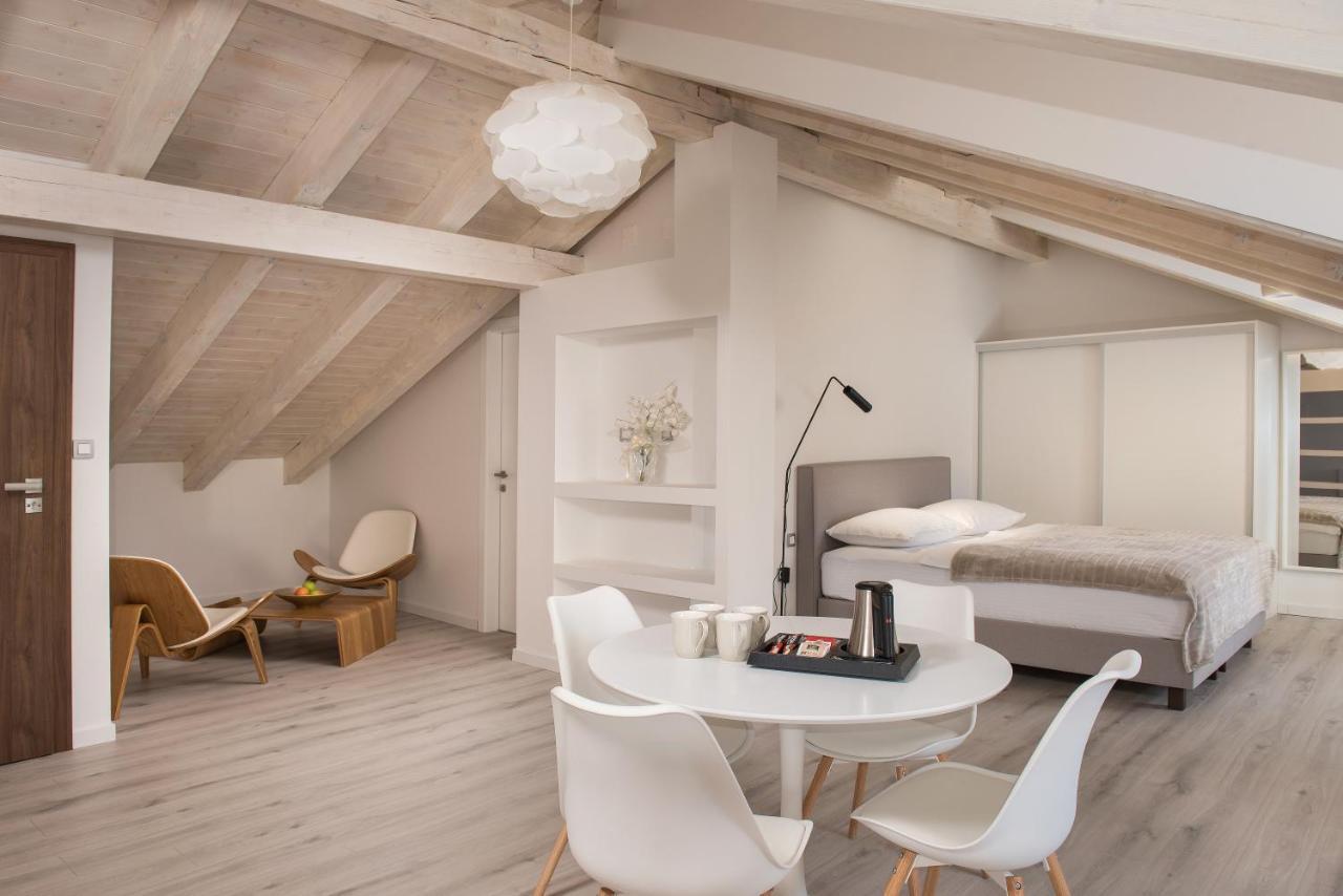 Boutique Rooms Mirabilis Скрадин Екстериор снимка