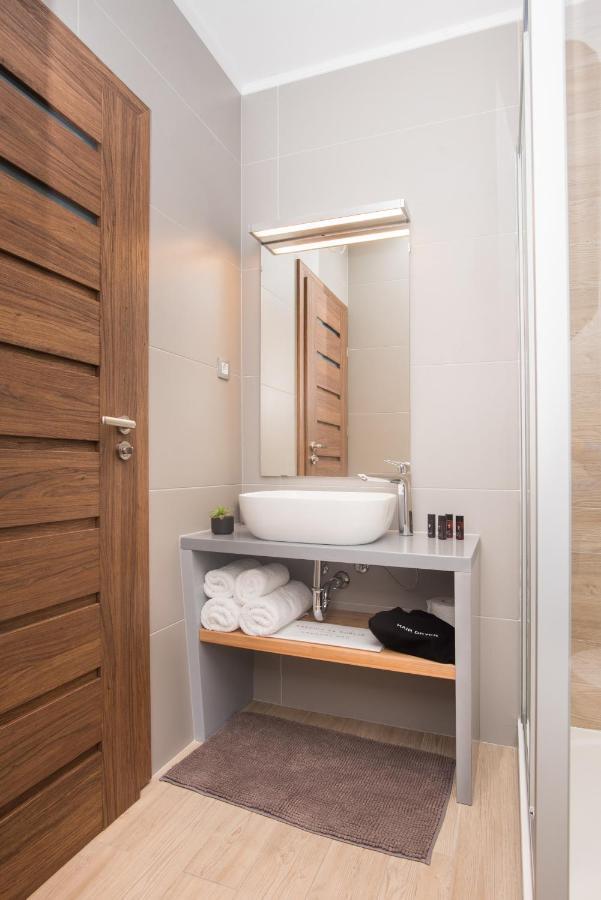Boutique Rooms Mirabilis Скрадин Екстериор снимка